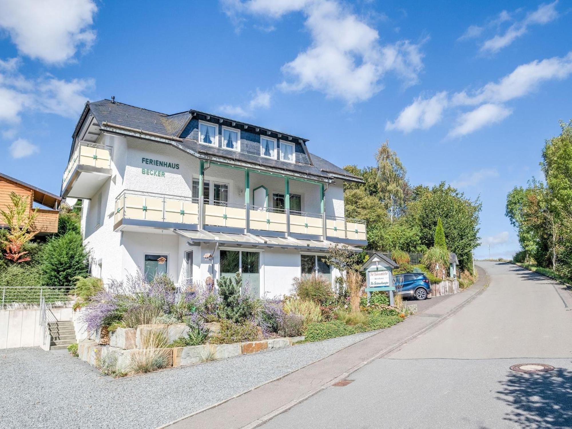 Modern Apartment In Schwalefeld With Garden Willingen  Buitenkant foto